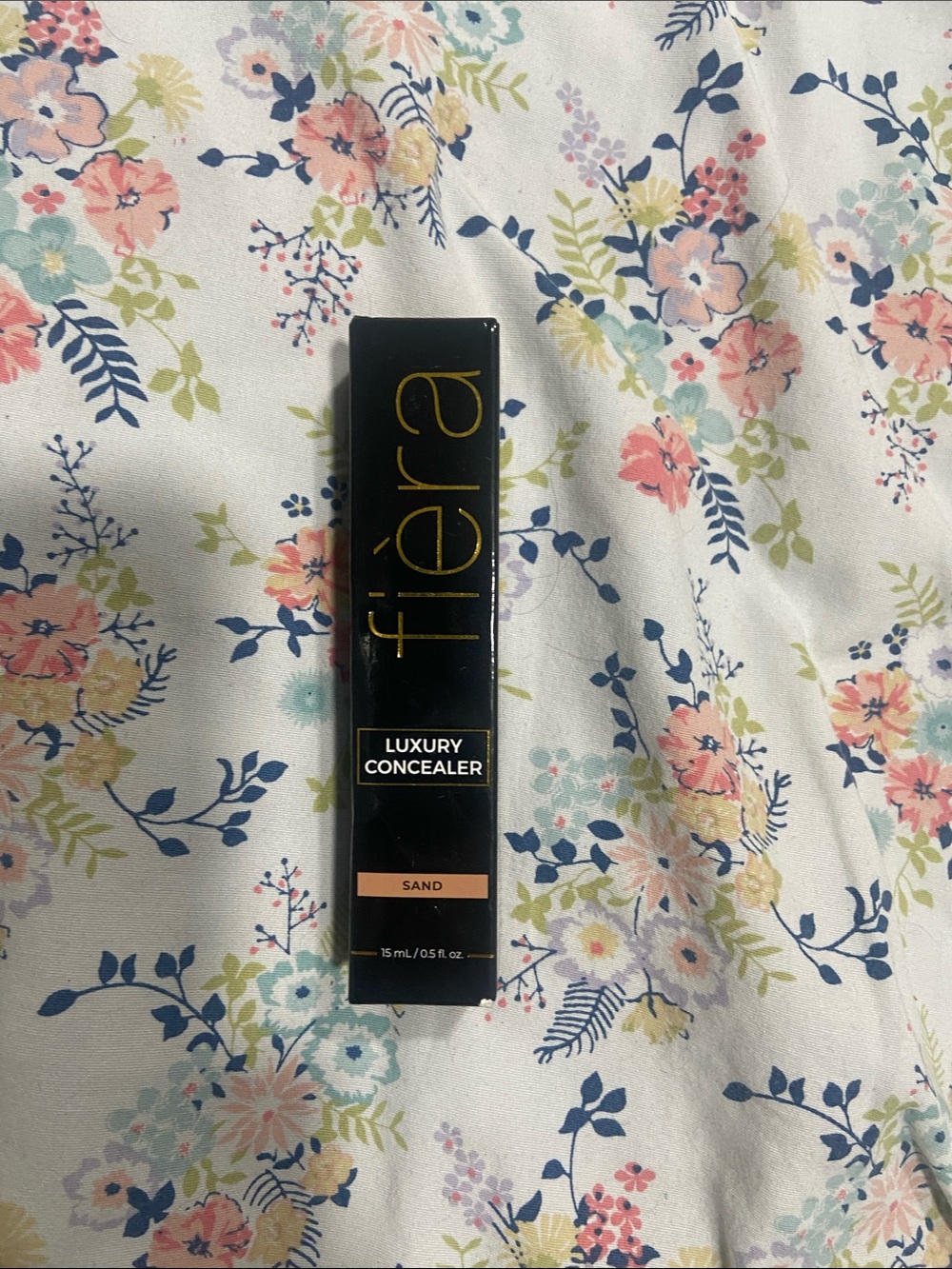 Luxury Concealer — Sand